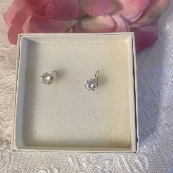 🛍Swarovski Crystal Drop  Fashion Earrings - Picture 5 of 8